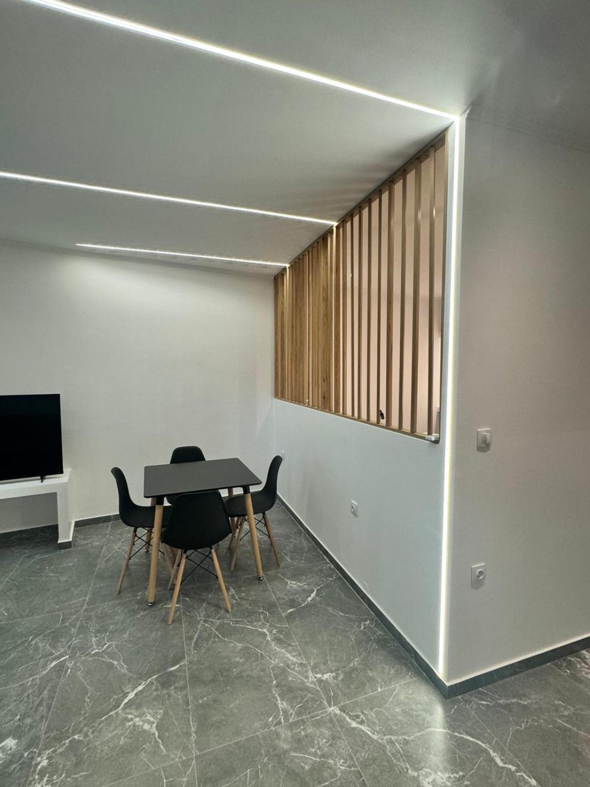 La Dolce Vita-Your Urban Stay Thessaloniki Buitenkant foto