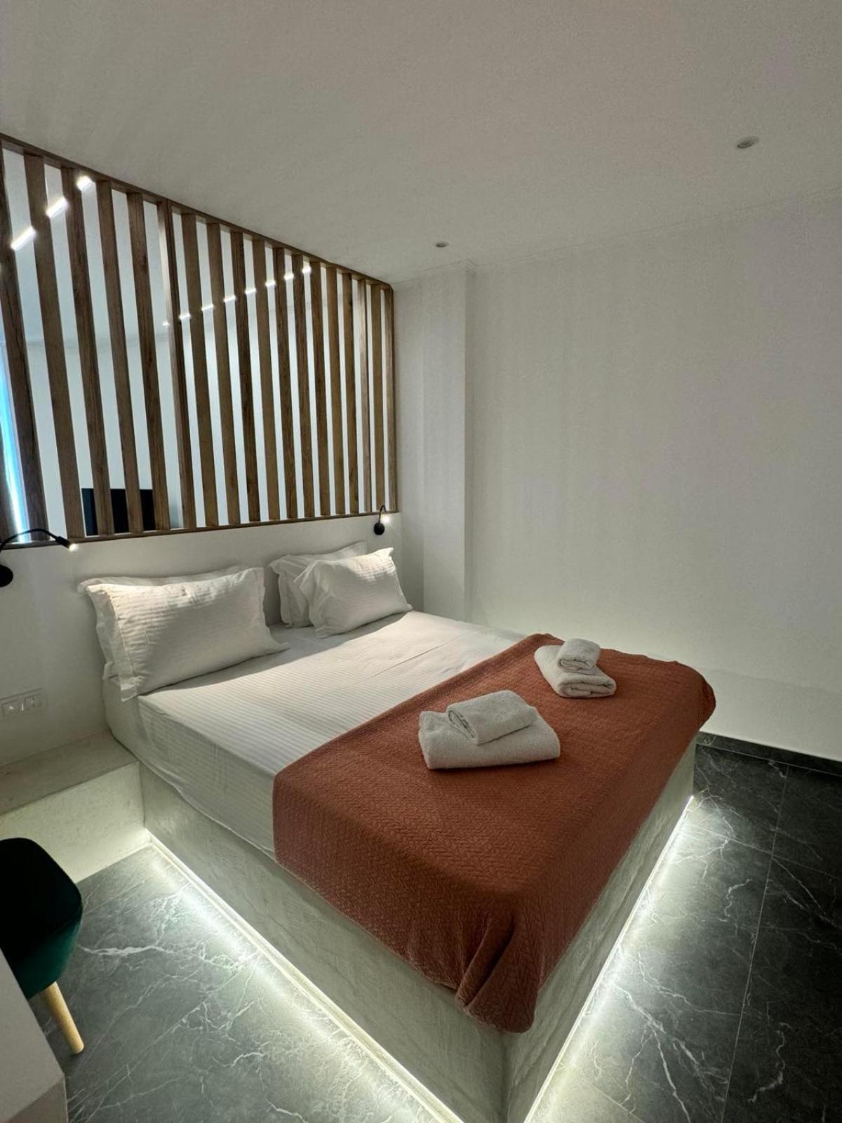 La Dolce Vita-Your Urban Stay Thessaloniki Buitenkant foto